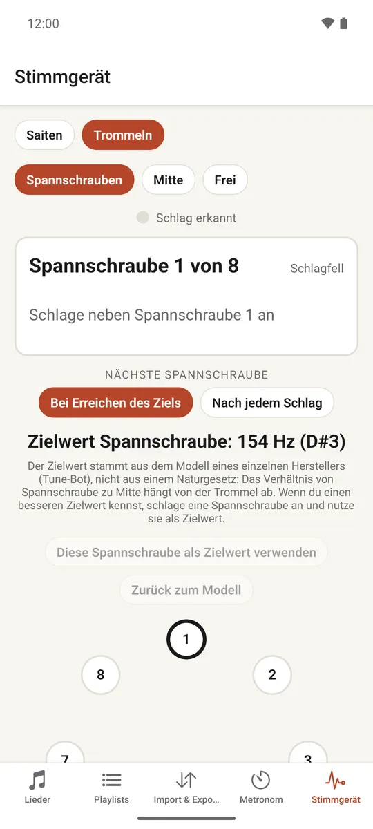 Das Trommel-Stimmgerät zeigt Spannschrauben im Kreis angeordnet mit ihrem Stimmstatus